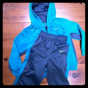 Nike Kids Therma-Fit Kids Track Suit